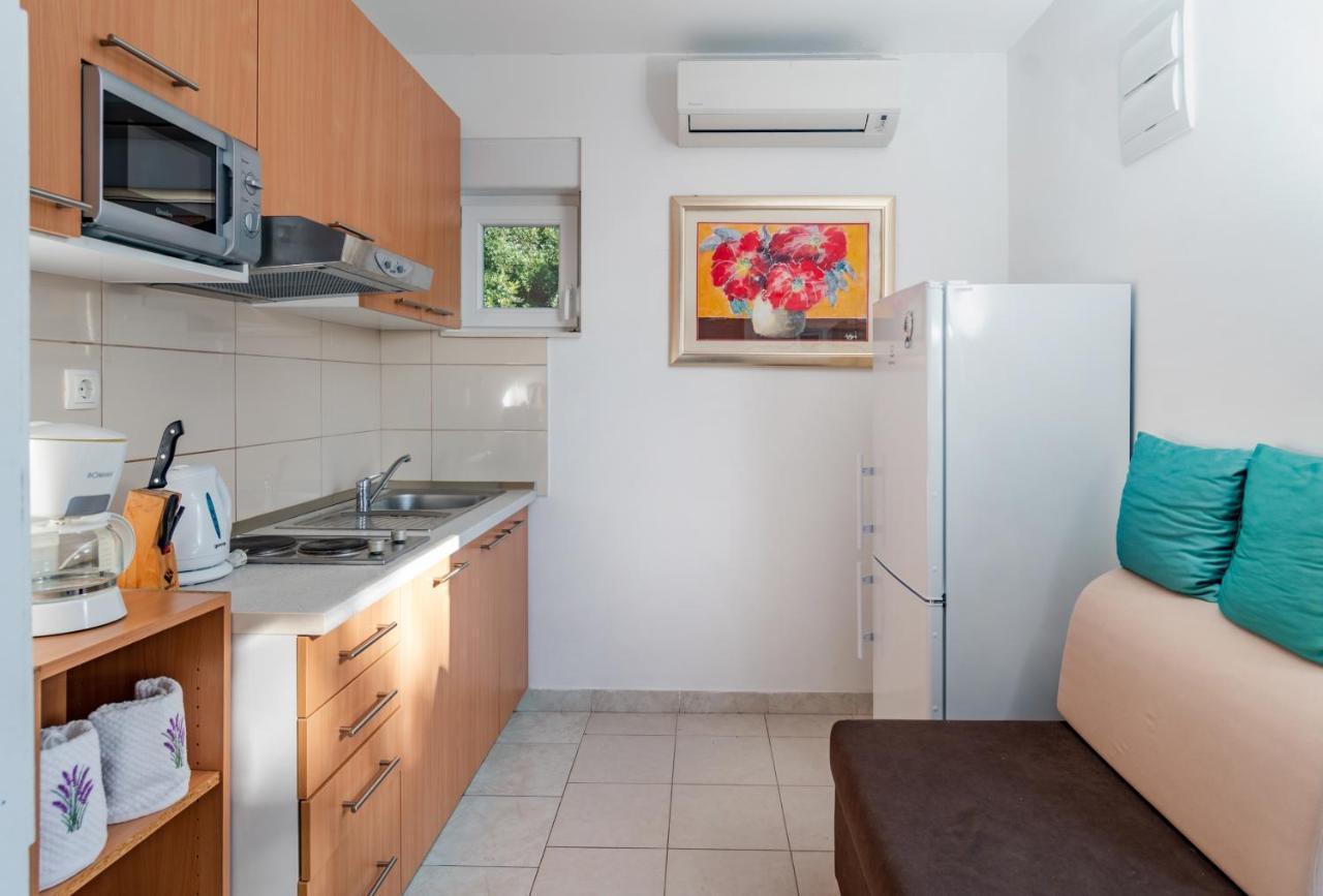 Apartments Tolic Baška Voda Extérieur photo