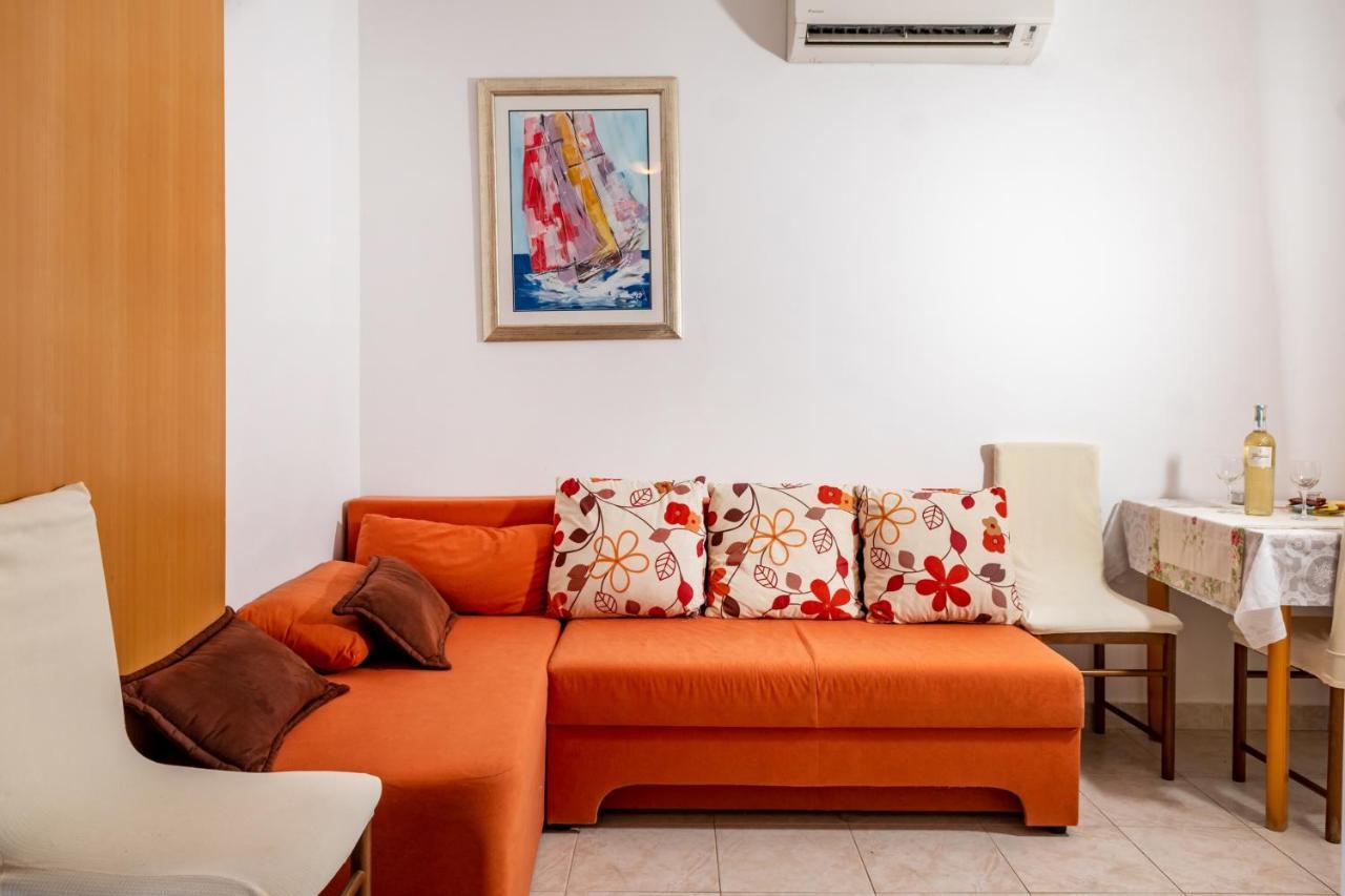 Apartments Tolic Baška Voda Extérieur photo