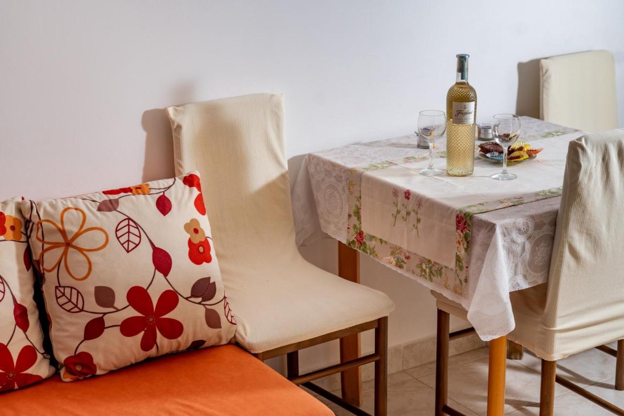 Apartments Tolic Baška Voda Extérieur photo