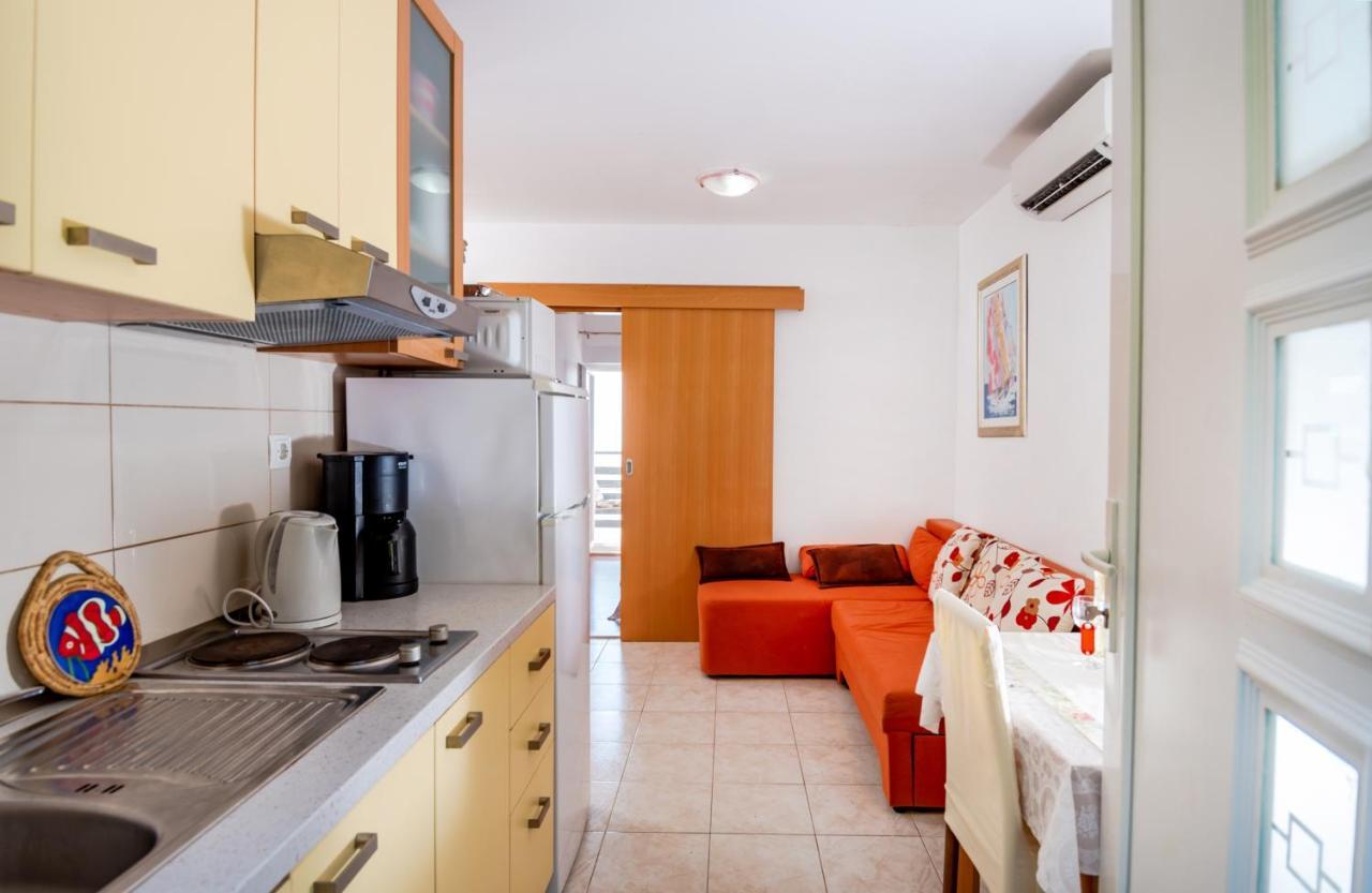 Apartments Tolic Baška Voda Extérieur photo