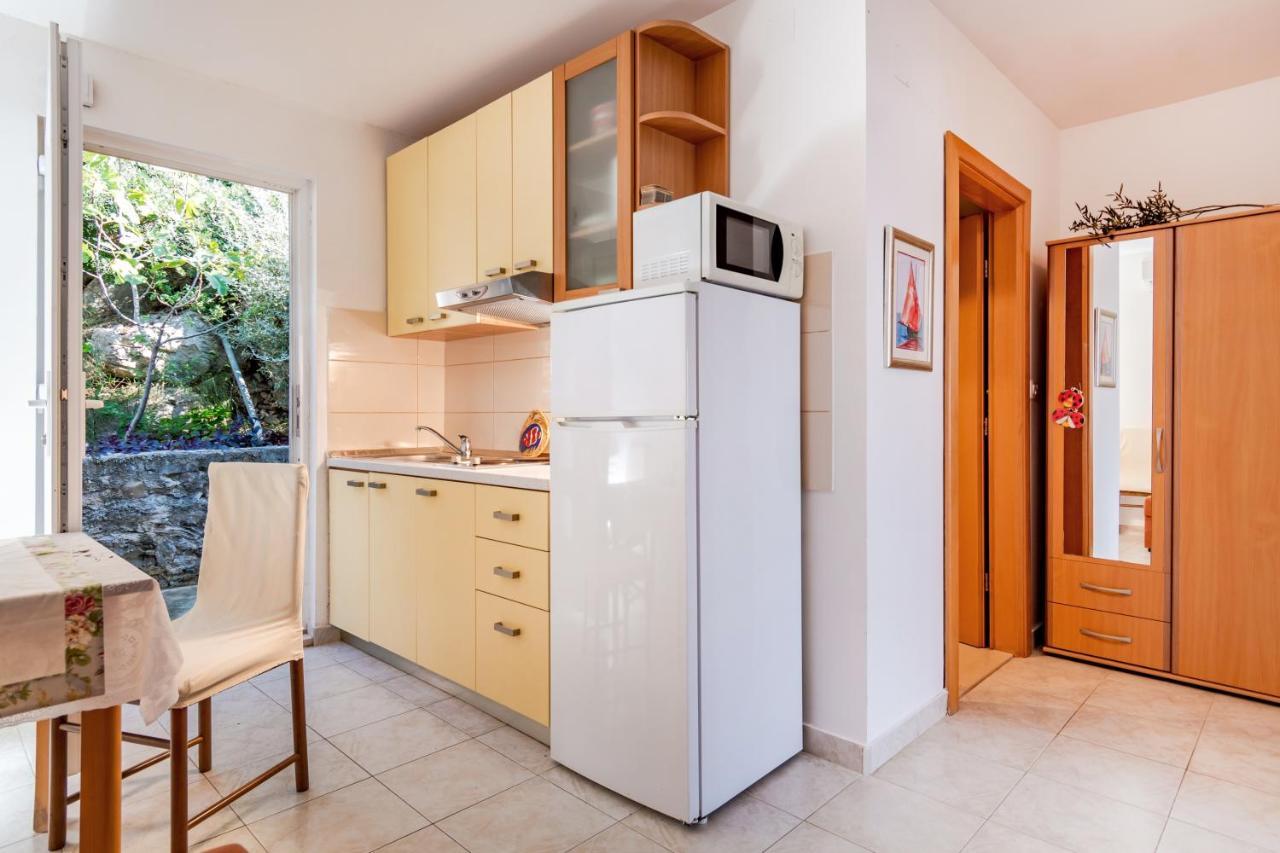 Apartments Tolic Baška Voda Extérieur photo